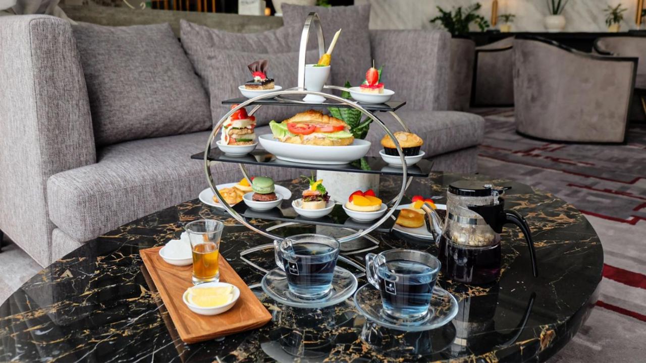 Grand Swiss-Belhotel Darmo Sorabaya Extérieur photo