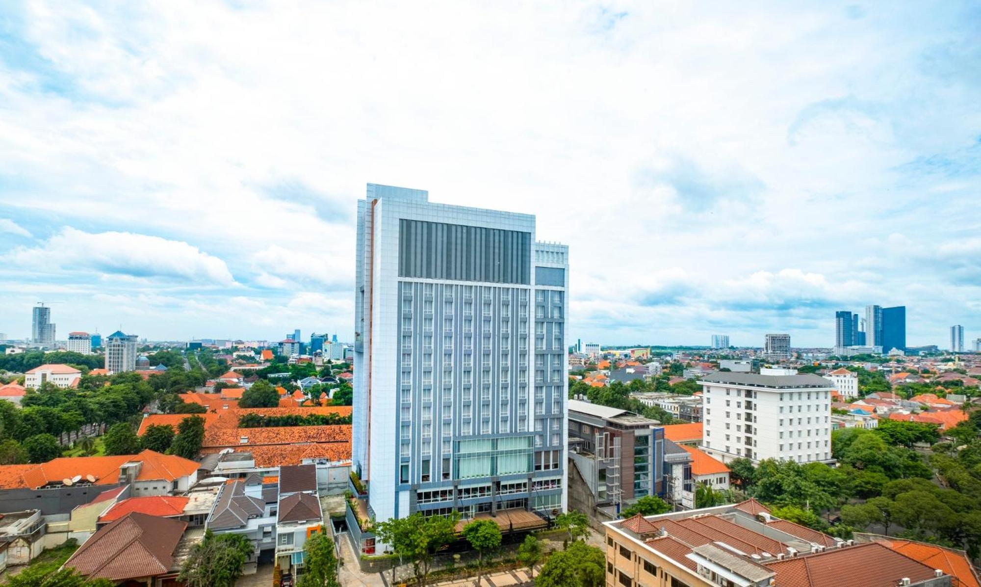 Grand Swiss-Belhotel Darmo Sorabaya Extérieur photo